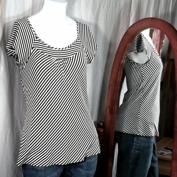 Michael Kors Striped Curve Hugging Top - Picture 3 of 7